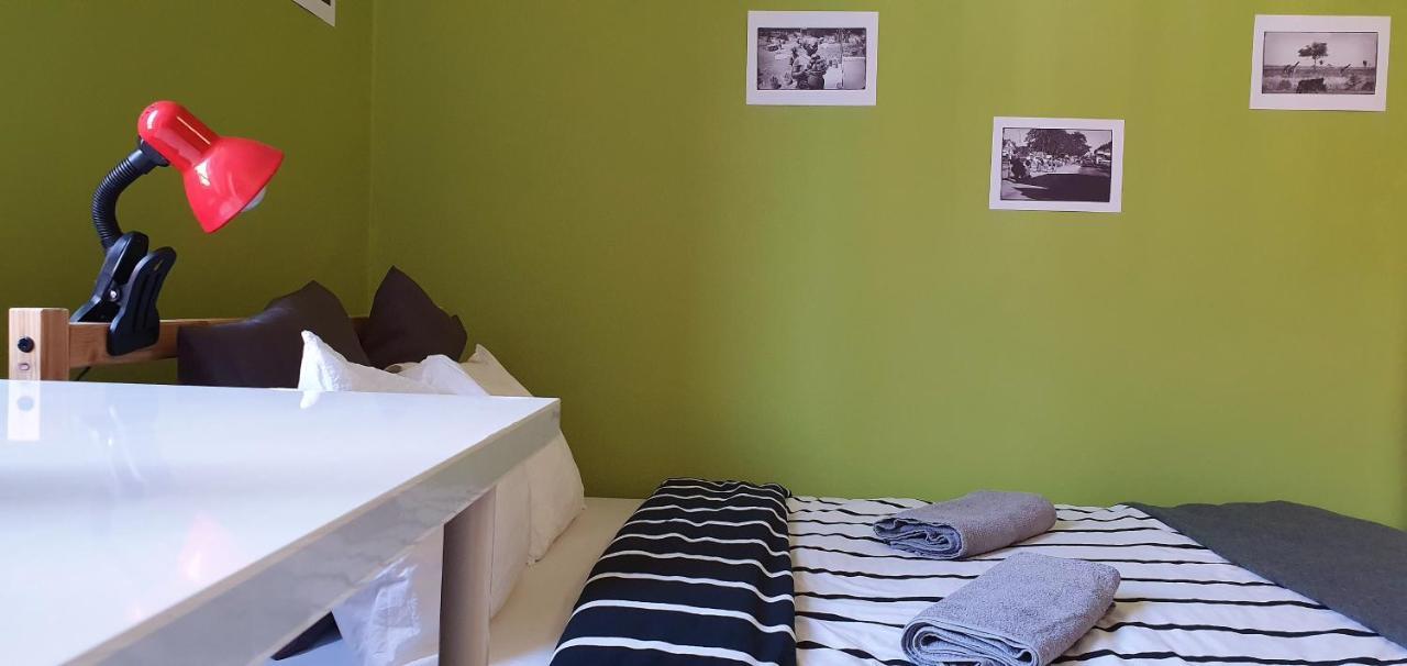 Chopin Street Private Rooms Катовице Екстериор снимка