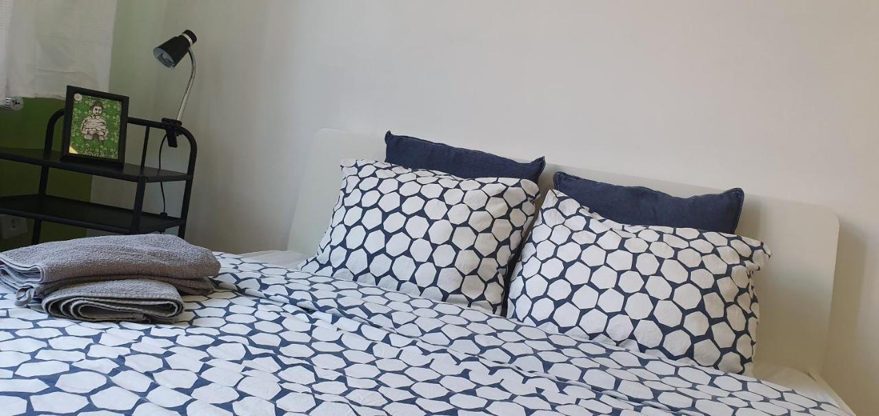 Chopin Street Private Rooms Катовице Екстериор снимка